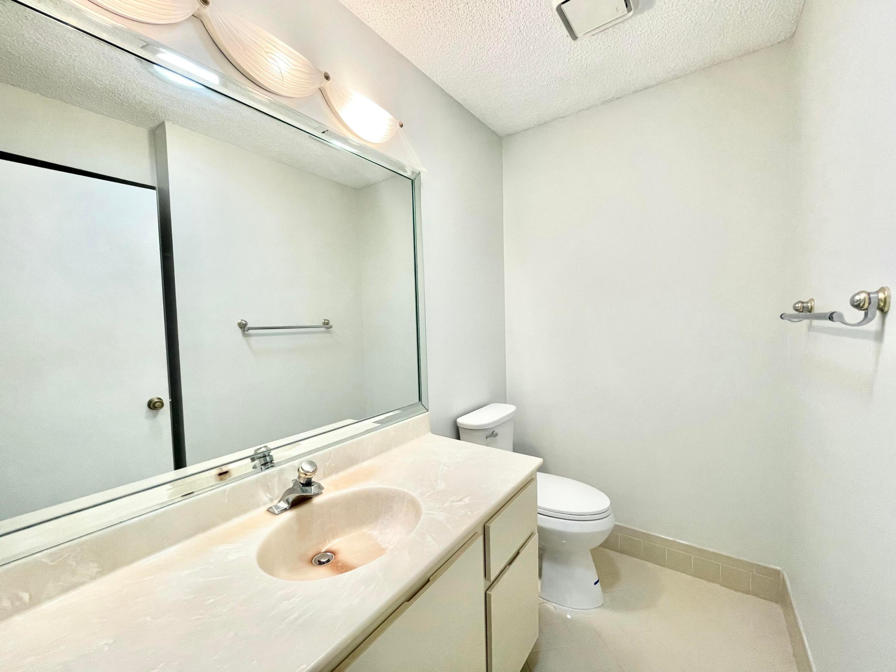 19865 Villa Medici Place