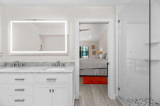 13483 Fountain View Boulevard