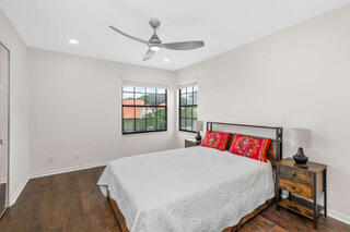 13483 Fountain View Boulevard