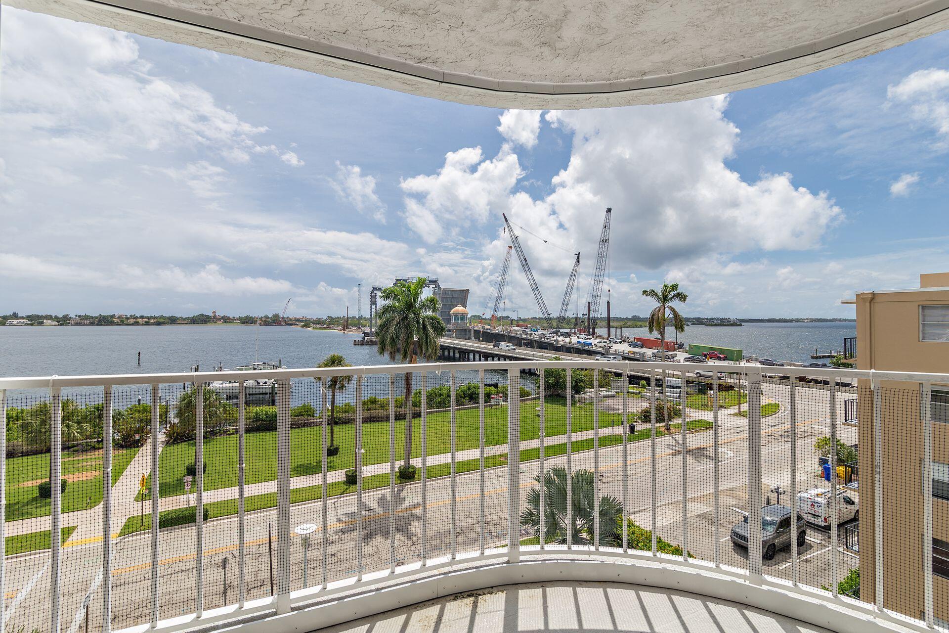 3901 S Flagler Drive 503