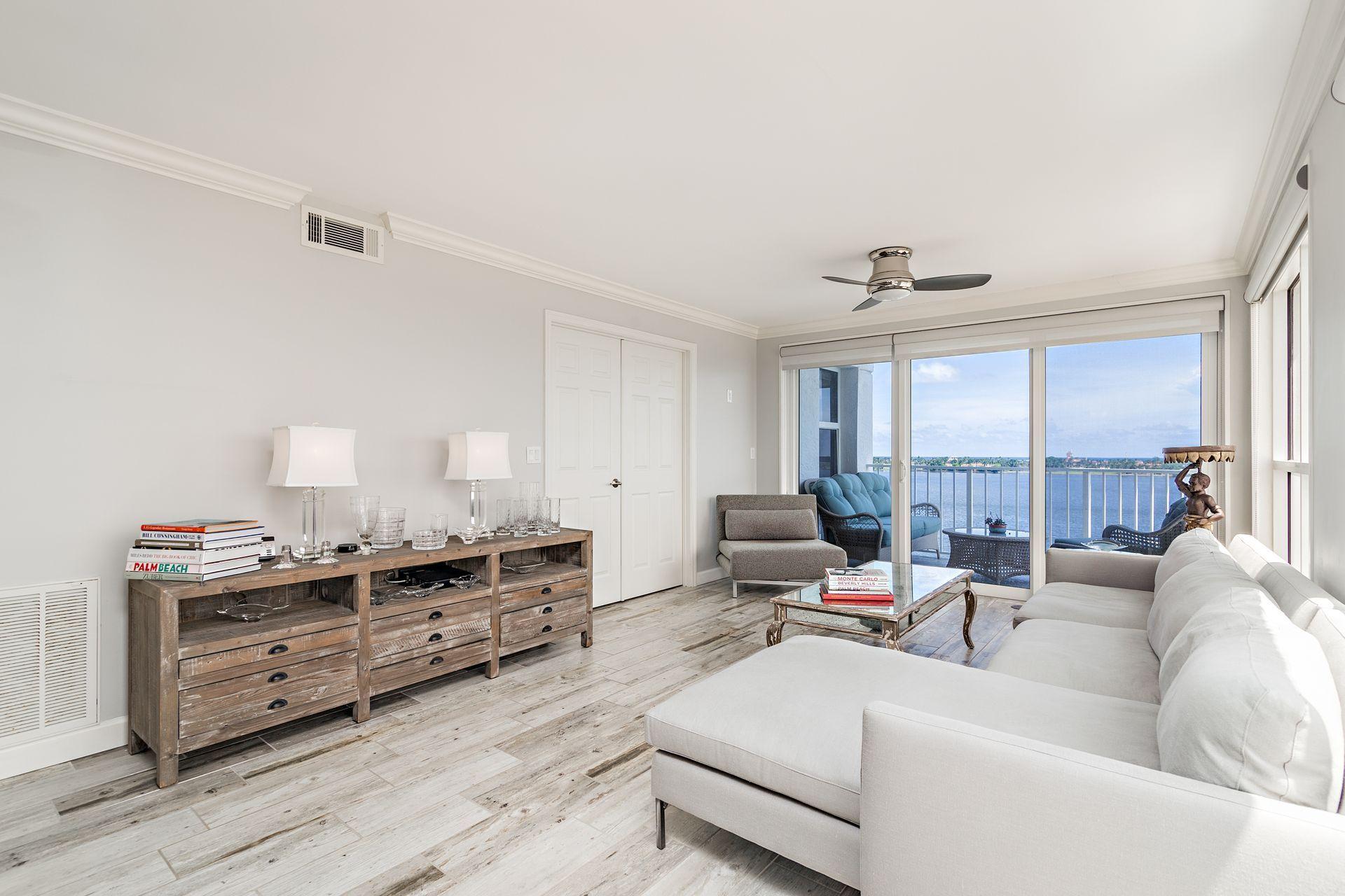 3901 S Flagler Drive 903