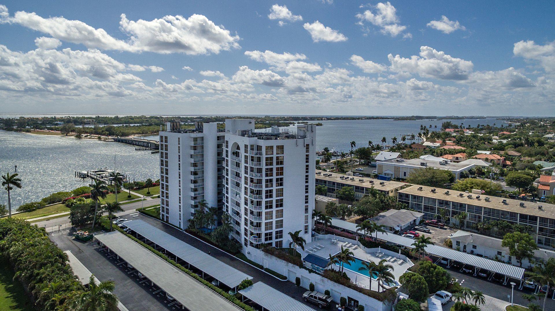 3901 S Flagler Drive 903