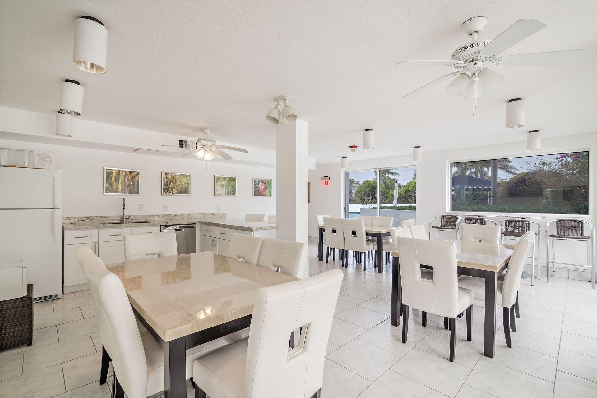 3901 S Flagler Drive 903