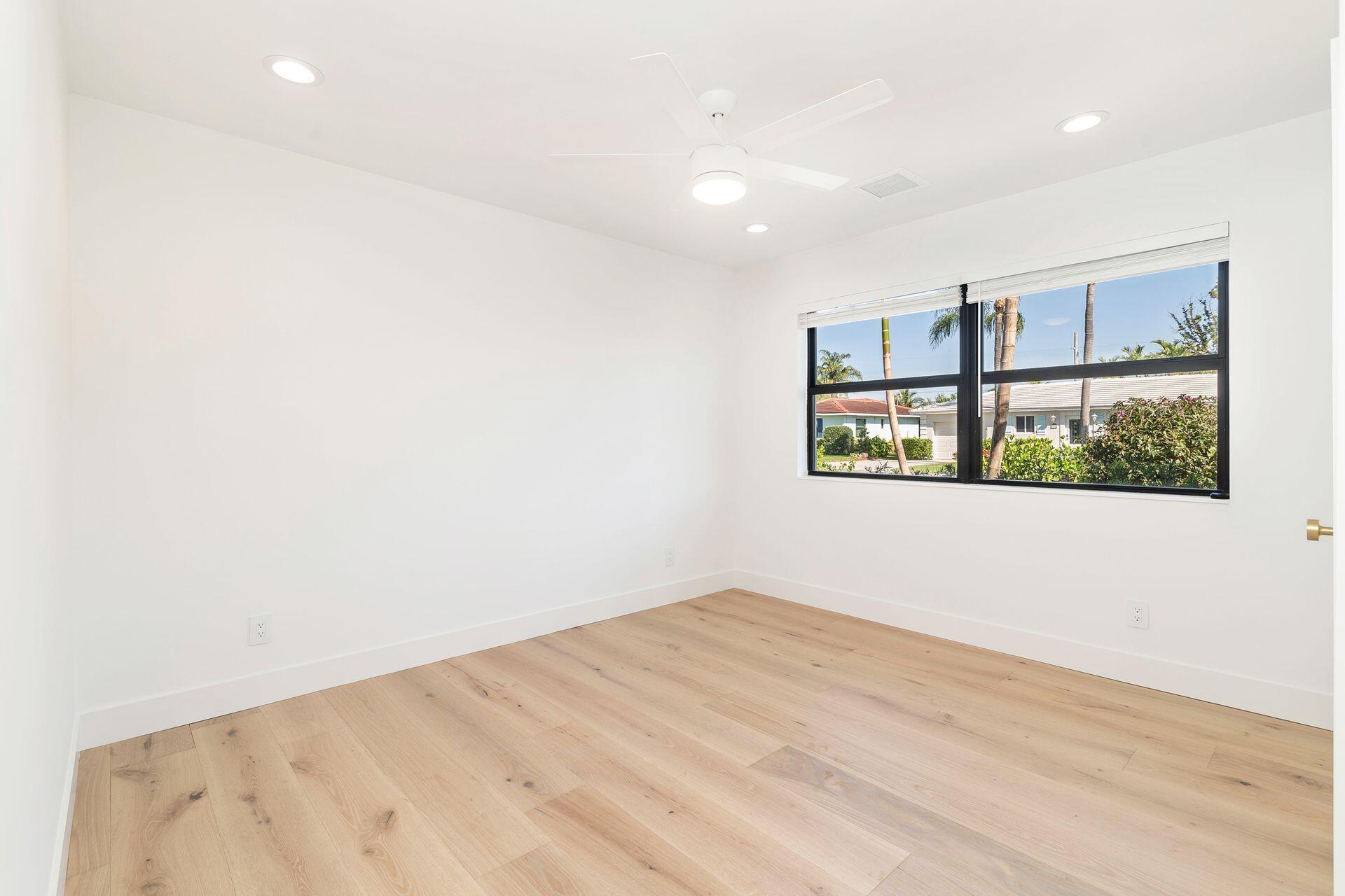 338 Alhambra Place