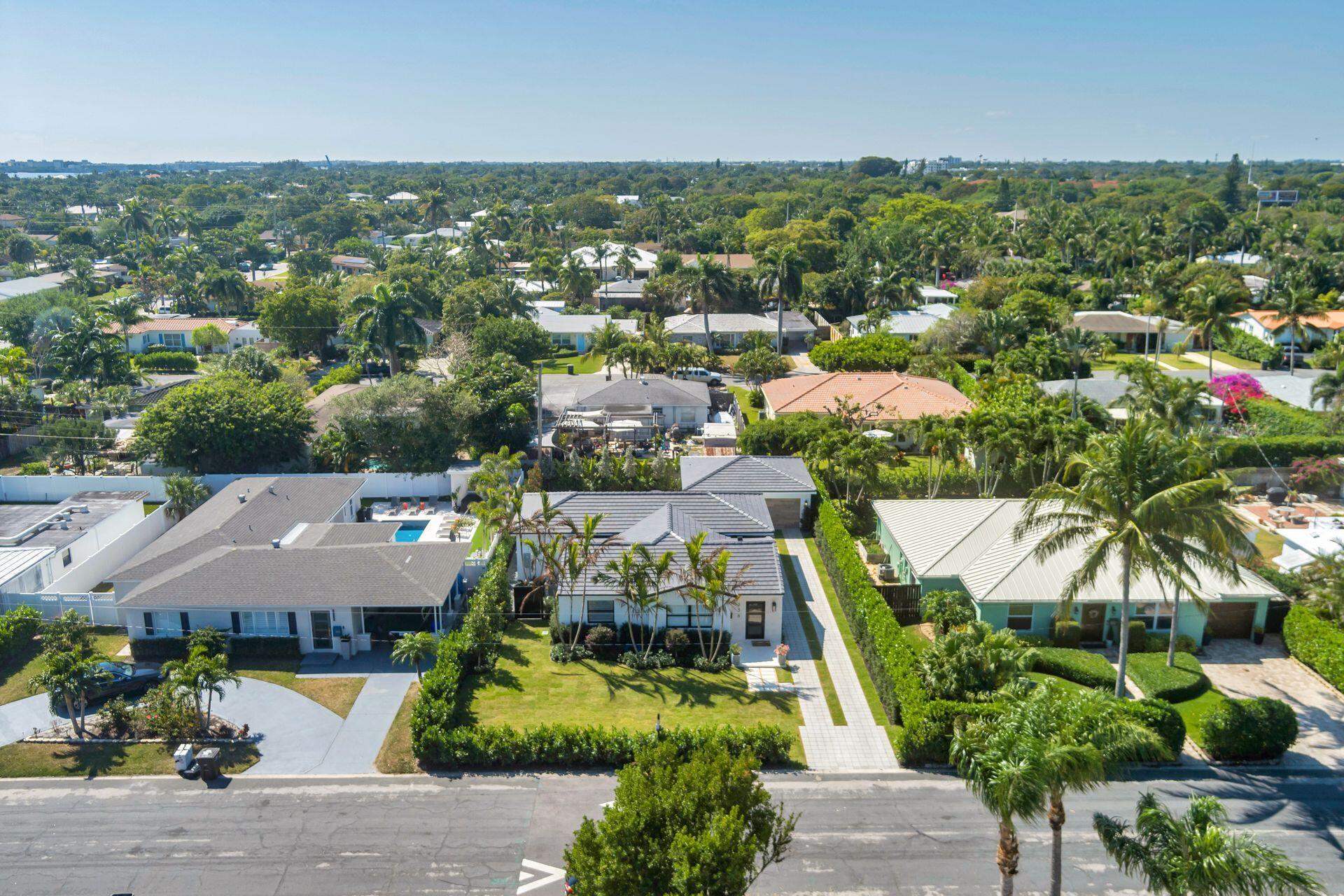 338 Alhambra Place