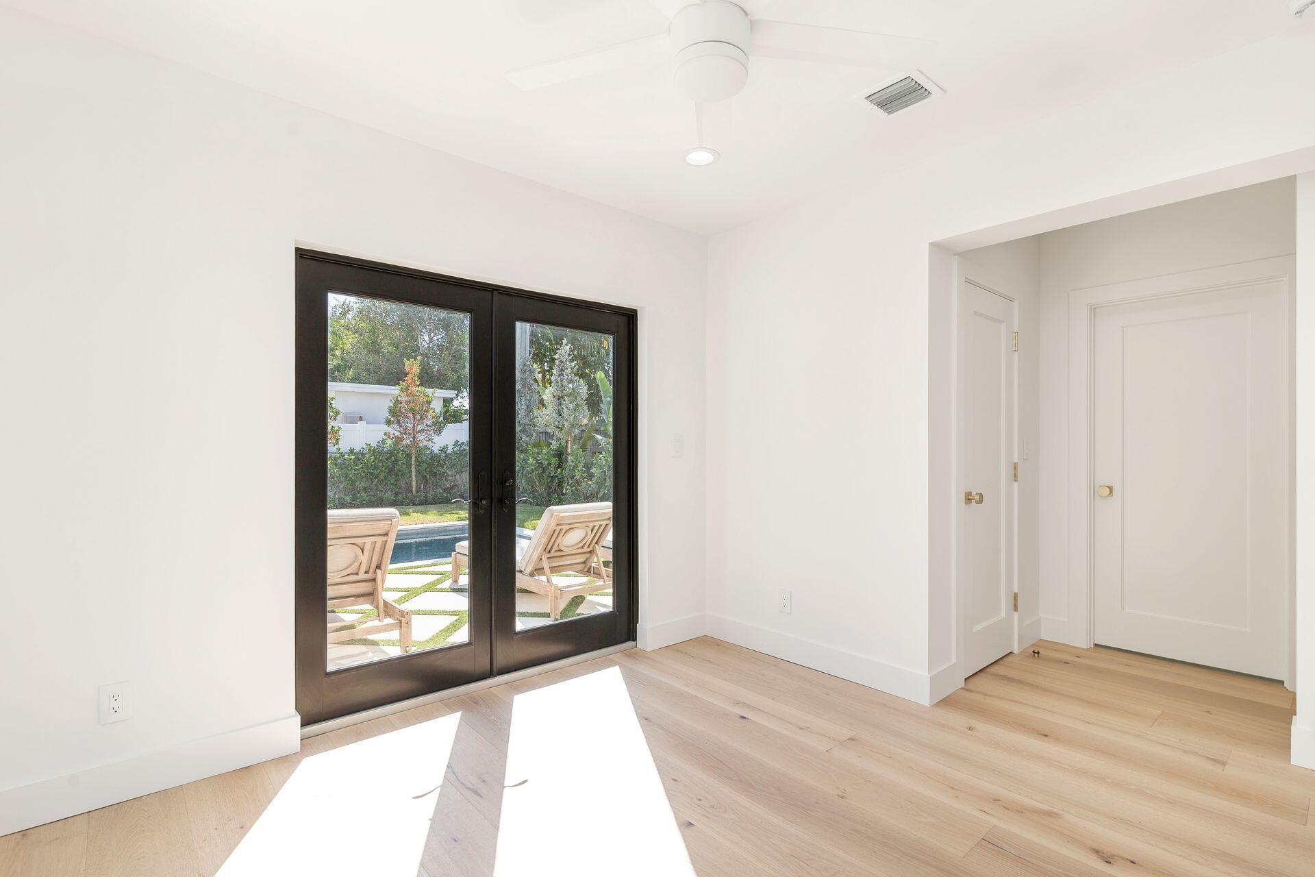 338 Alhambra Place