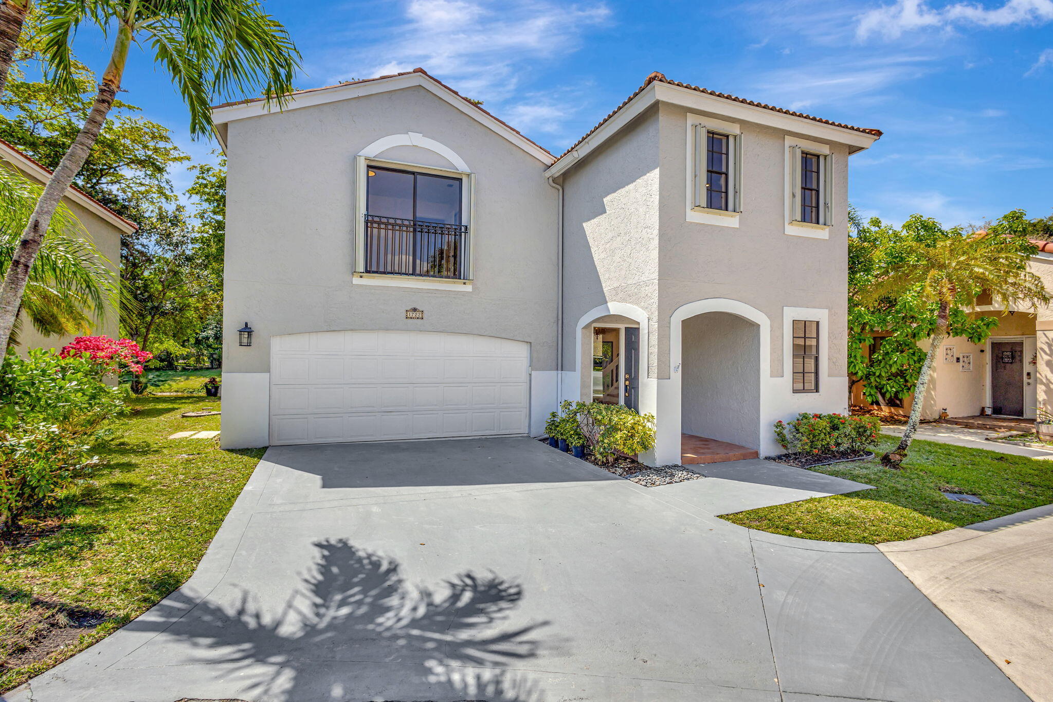 1722 Shoreside Circle