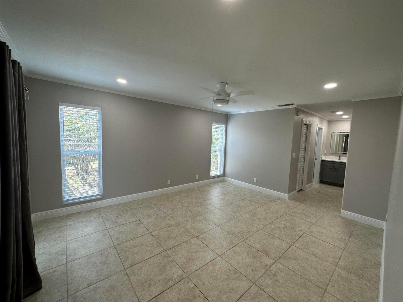 1925 Shower Tree Way