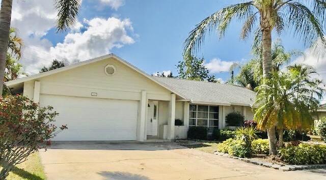1925 Shower Tree Way