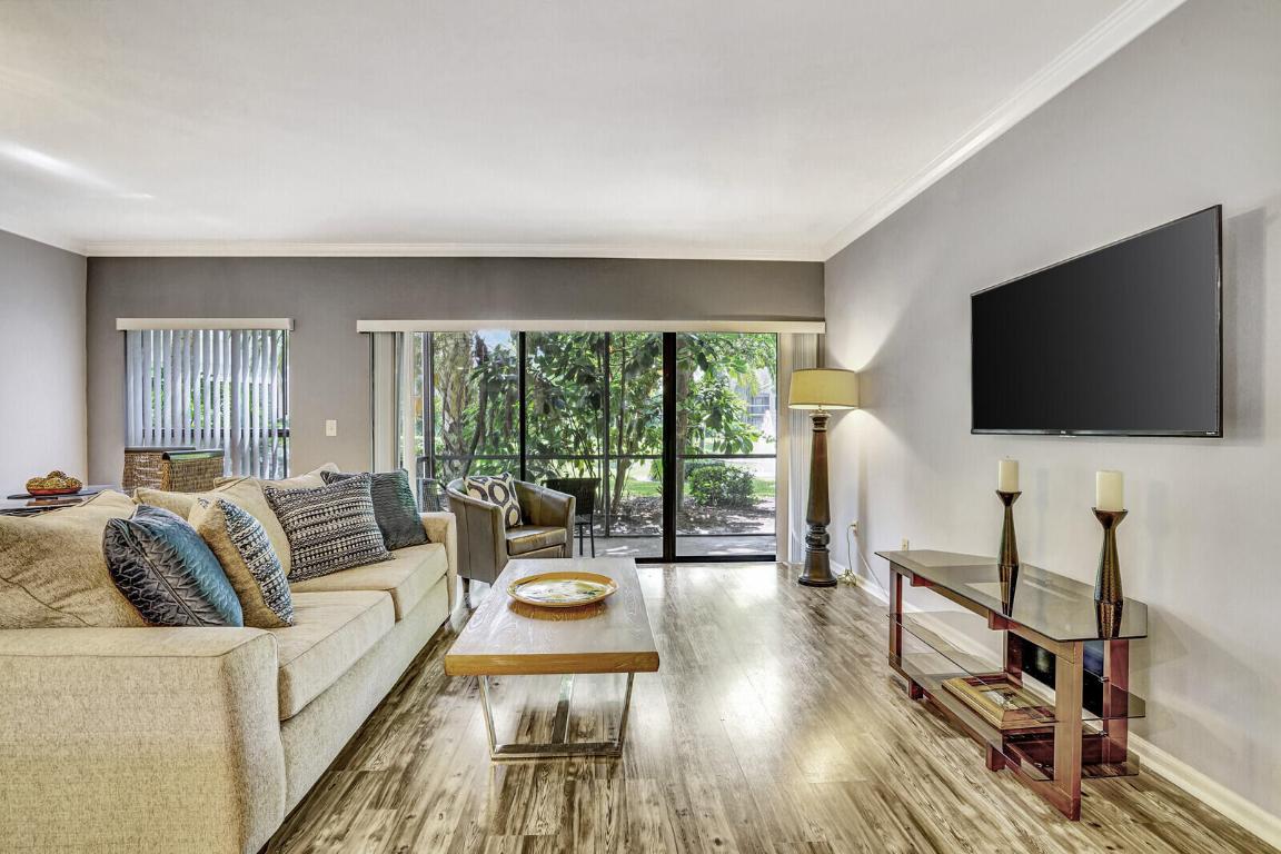 11863 Wimbledon 424 Circle 425