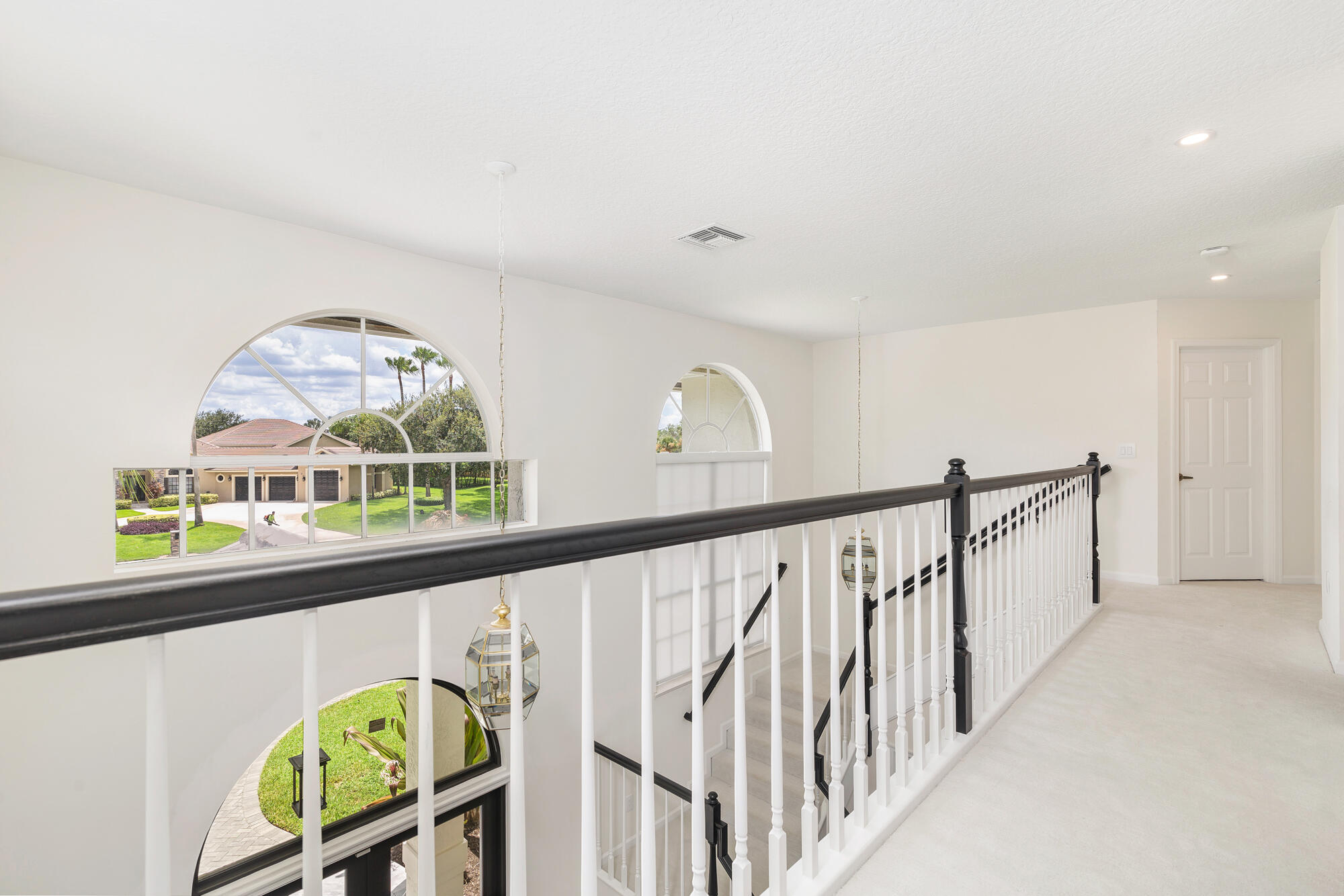 15395 Hawker Lane