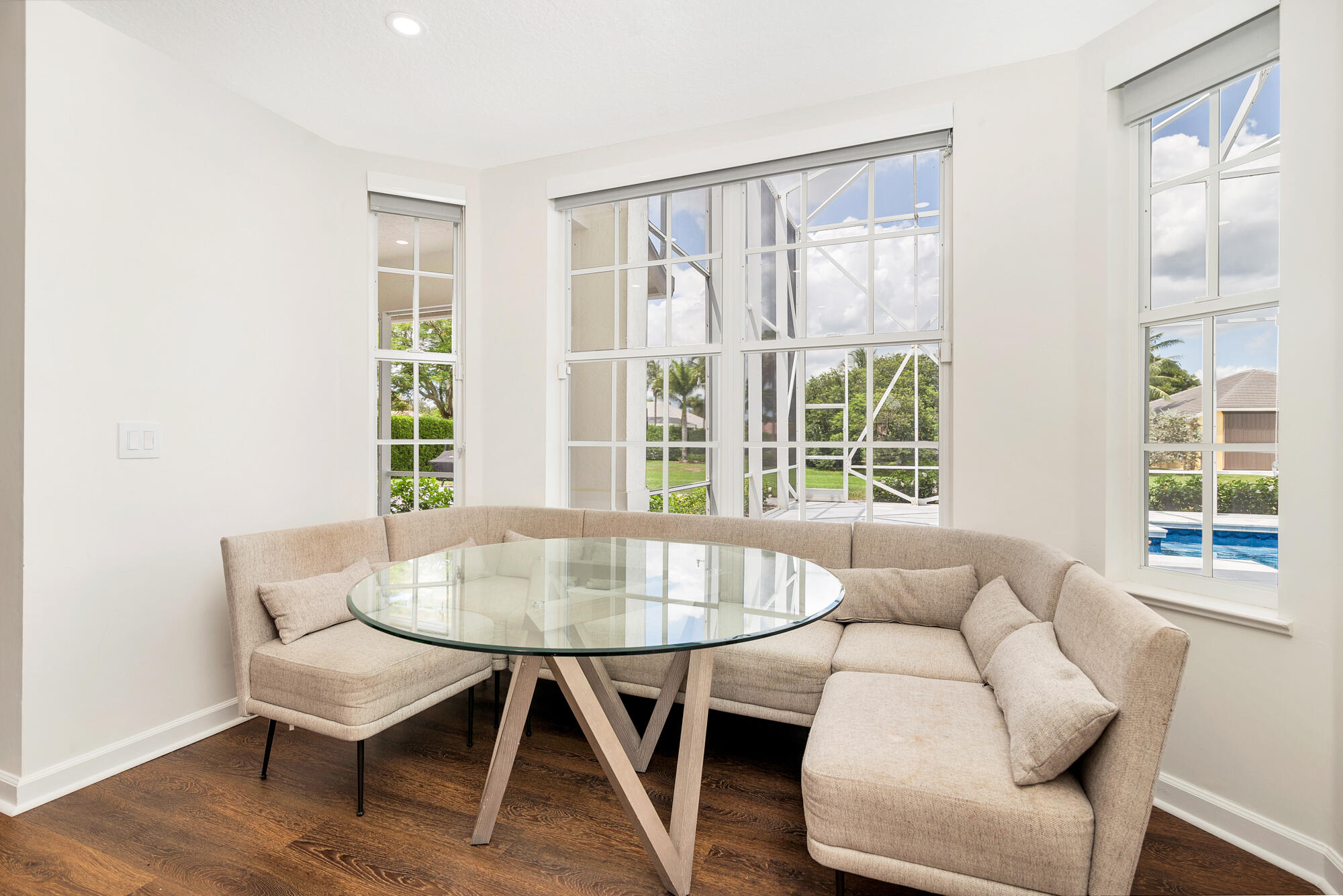 15395 Hawker Lane