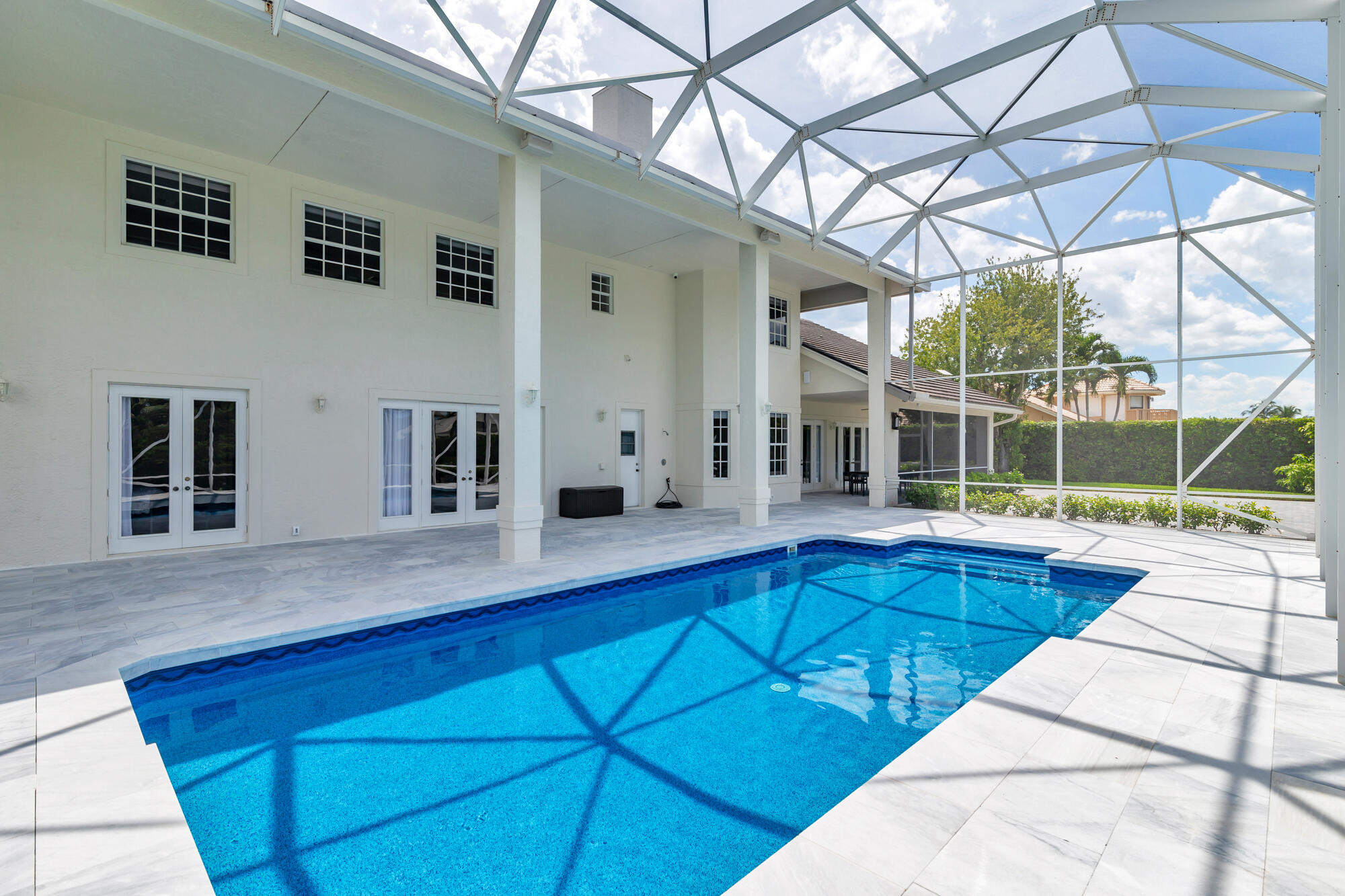 15395 Hawker Lane