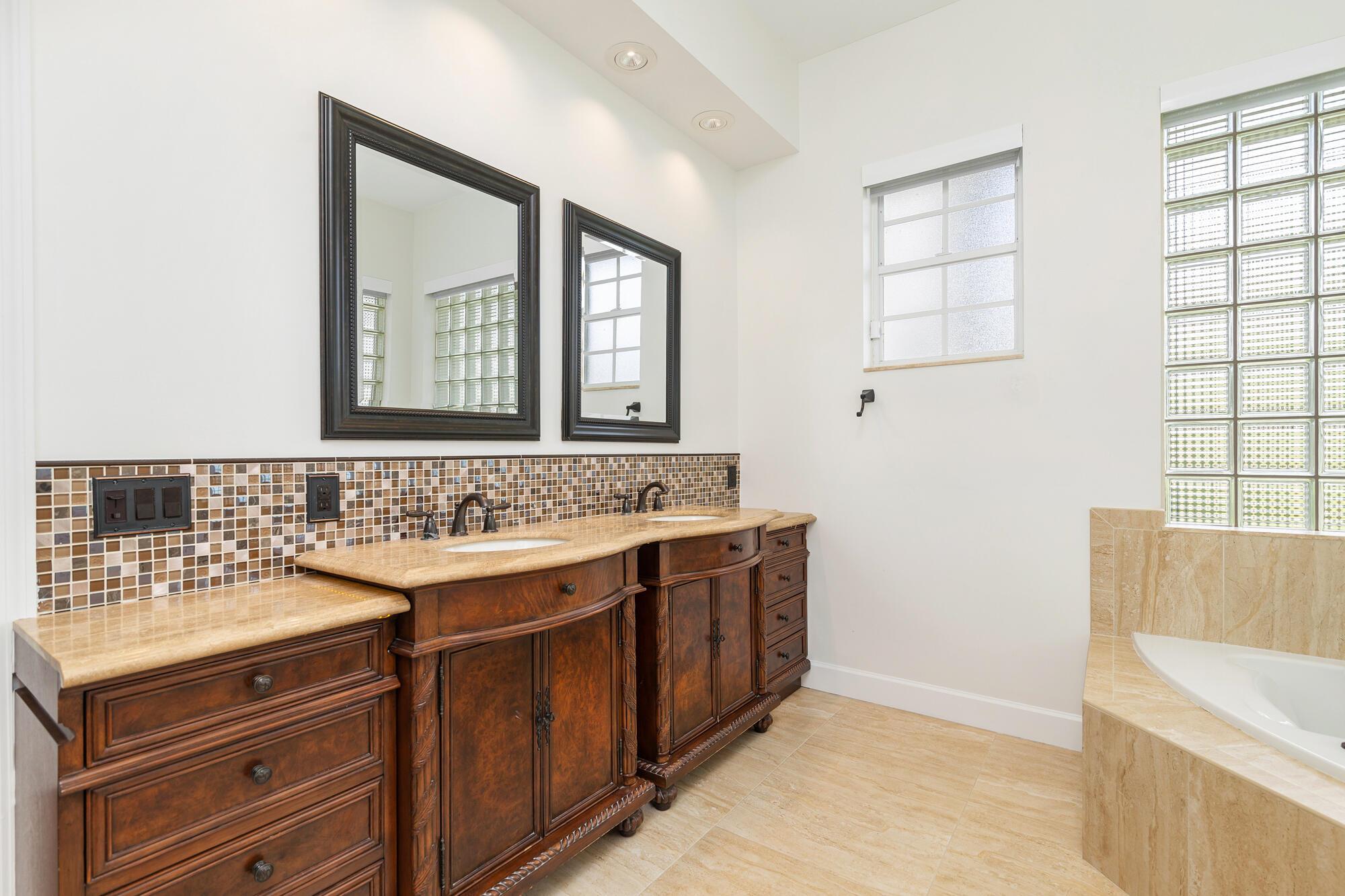 15395 Hawker Lane
