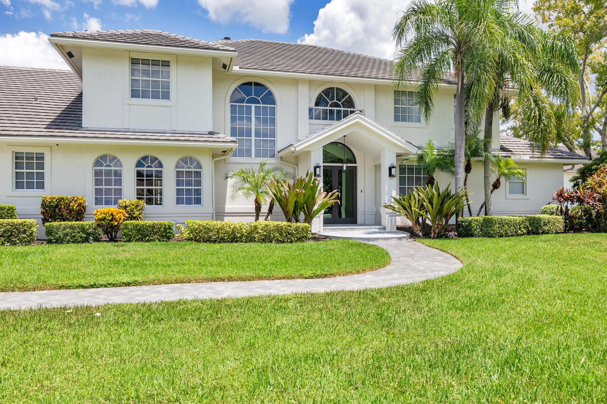 15395 Hawker Lane