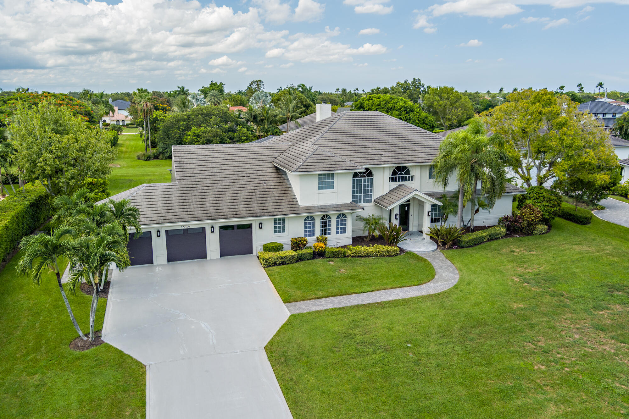 15395 Hawker Lane