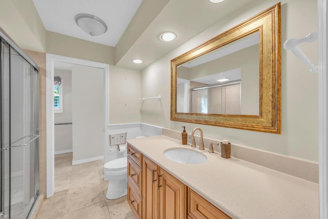 136 SE Turtle Creek Drive