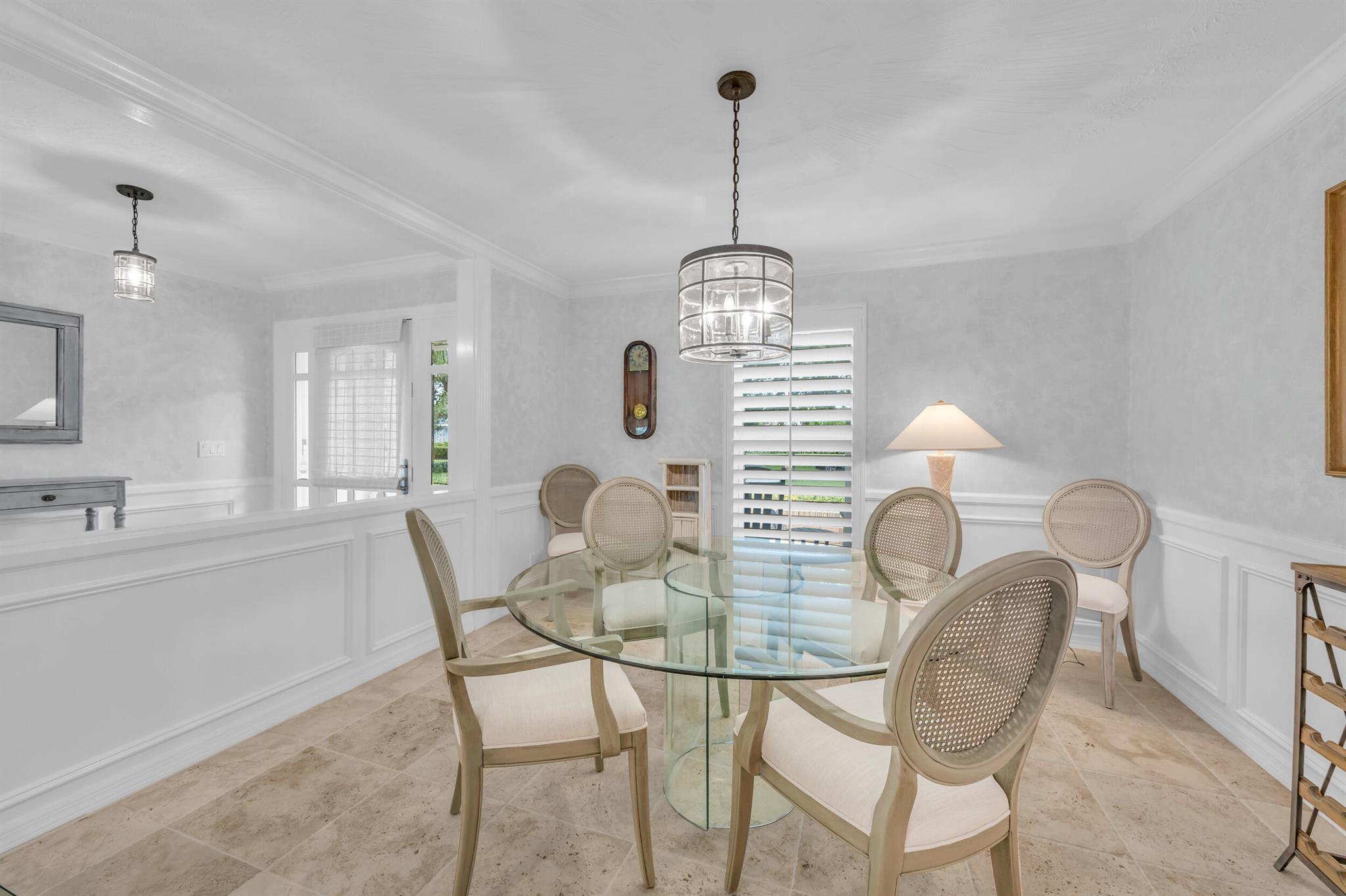 136 SE Turtle Creek Drive