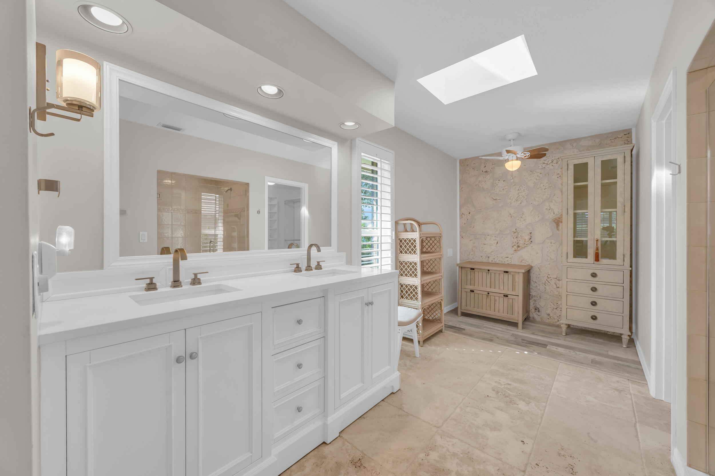 136 SE Turtle Creek Drive