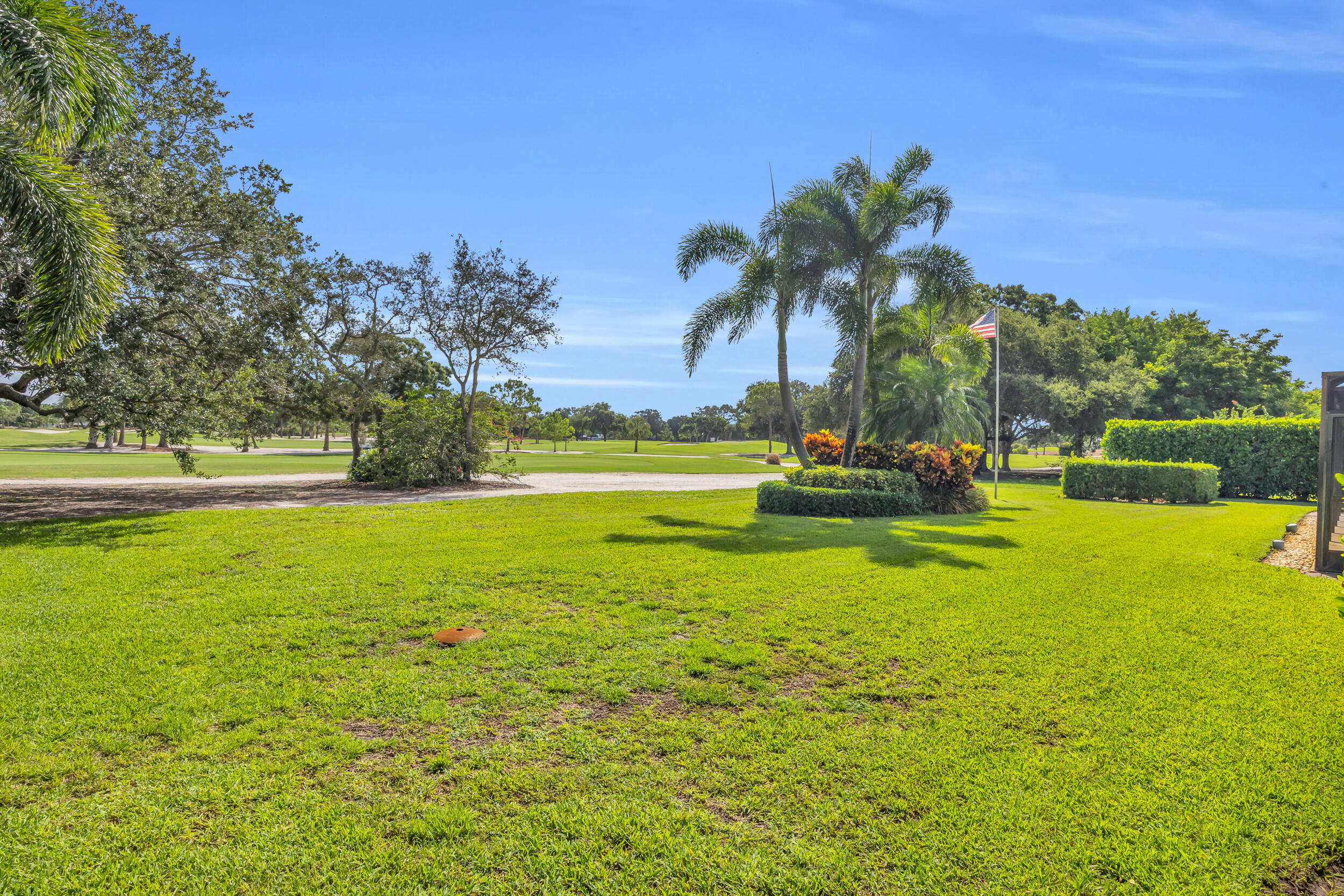 136 SE Turtle Creek Drive