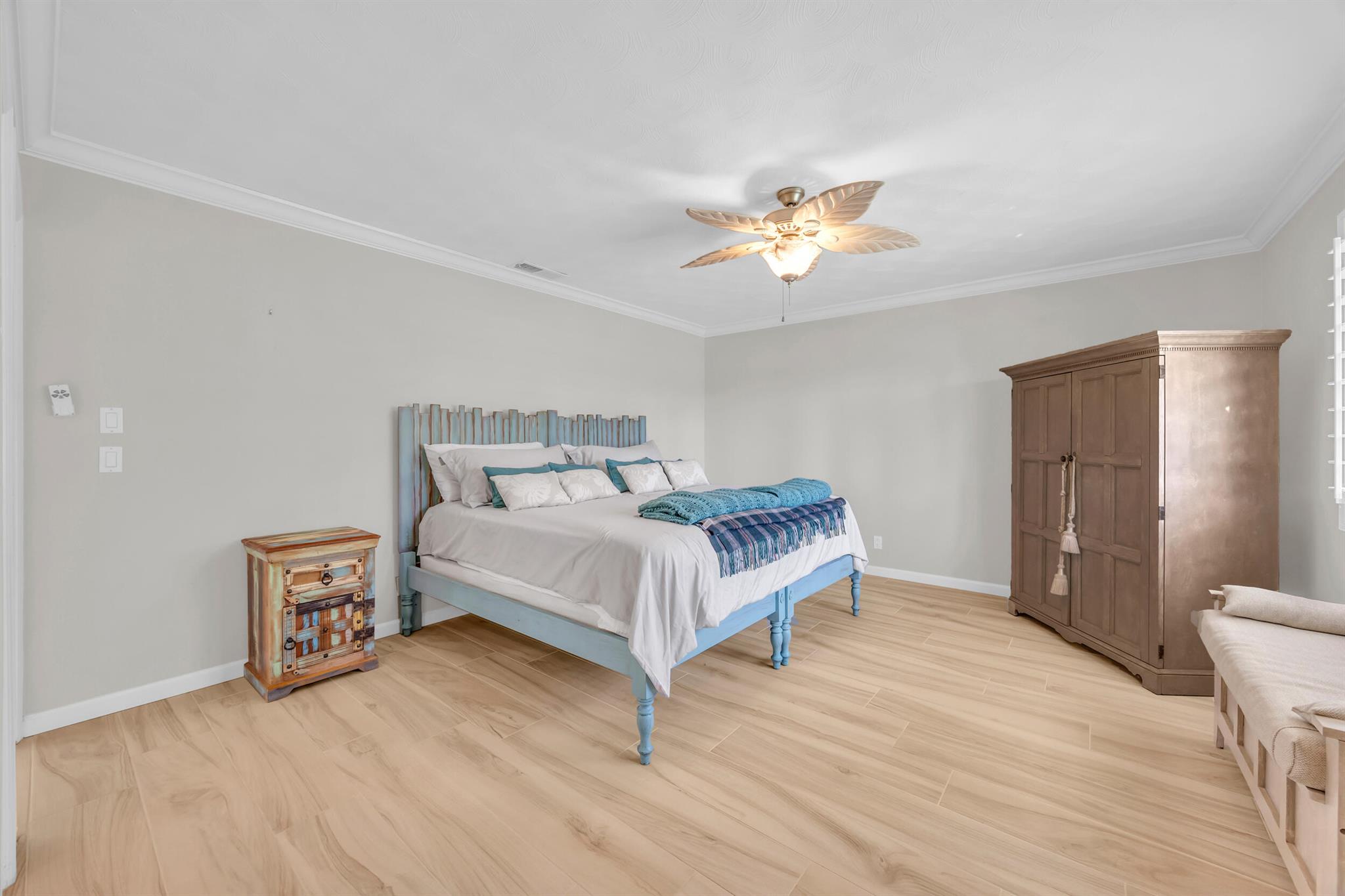 136 SE Turtle Creek Drive