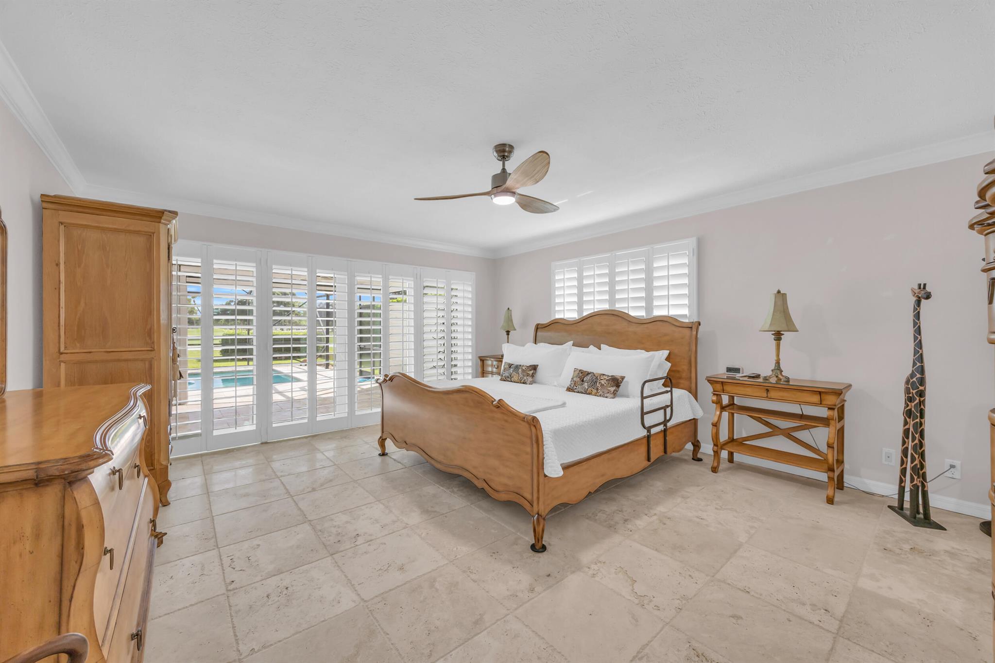 136 SE Turtle Creek Drive