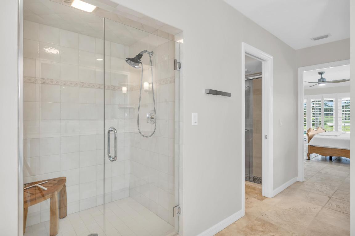 136 SE Turtle Creek Drive