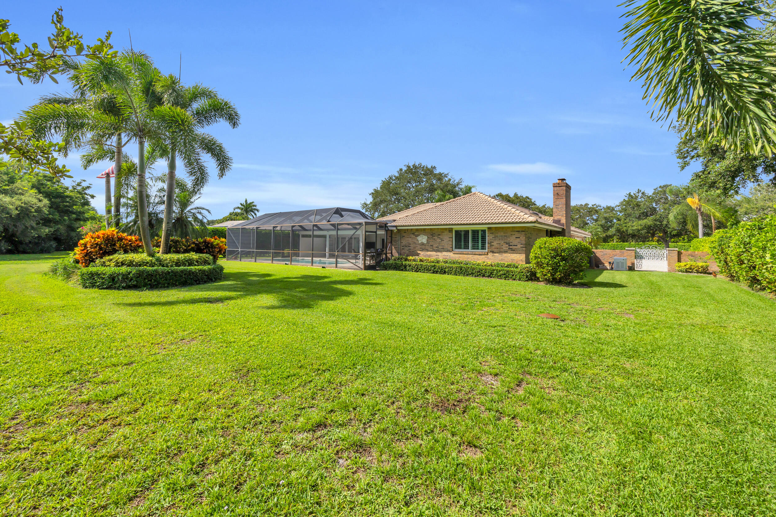 136 SE Turtle Creek Drive