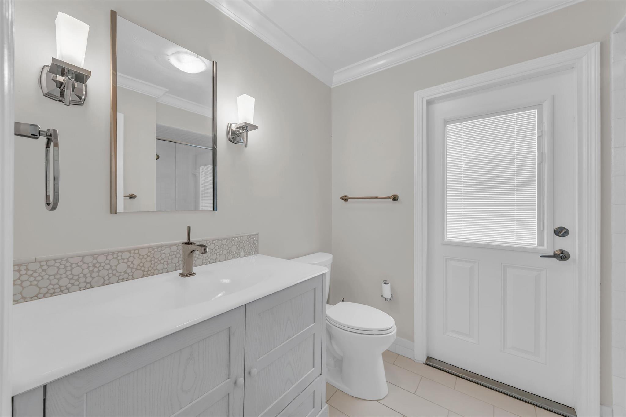 136 SE Turtle Creek Drive