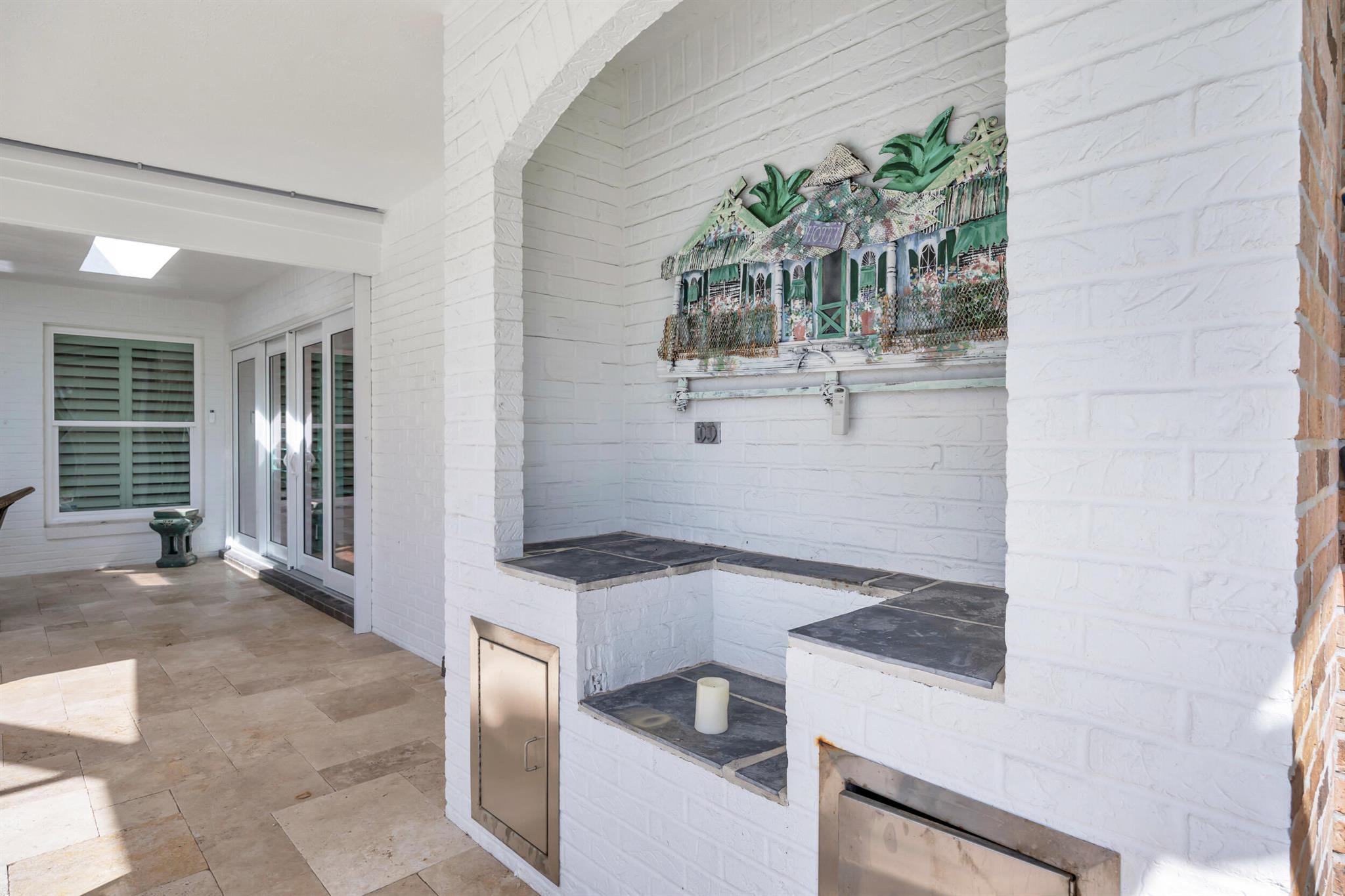 136 SE Turtle Creek Drive