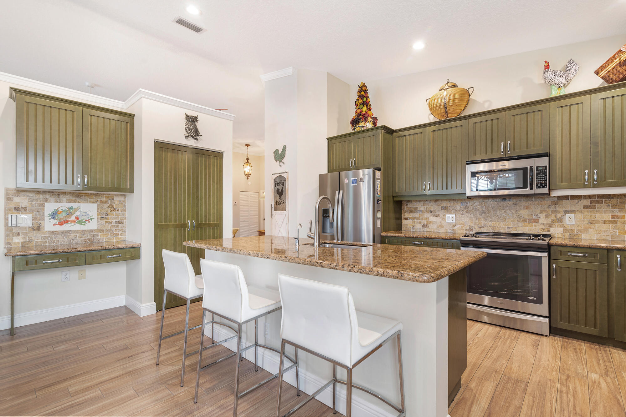 1970 Corsica Drive