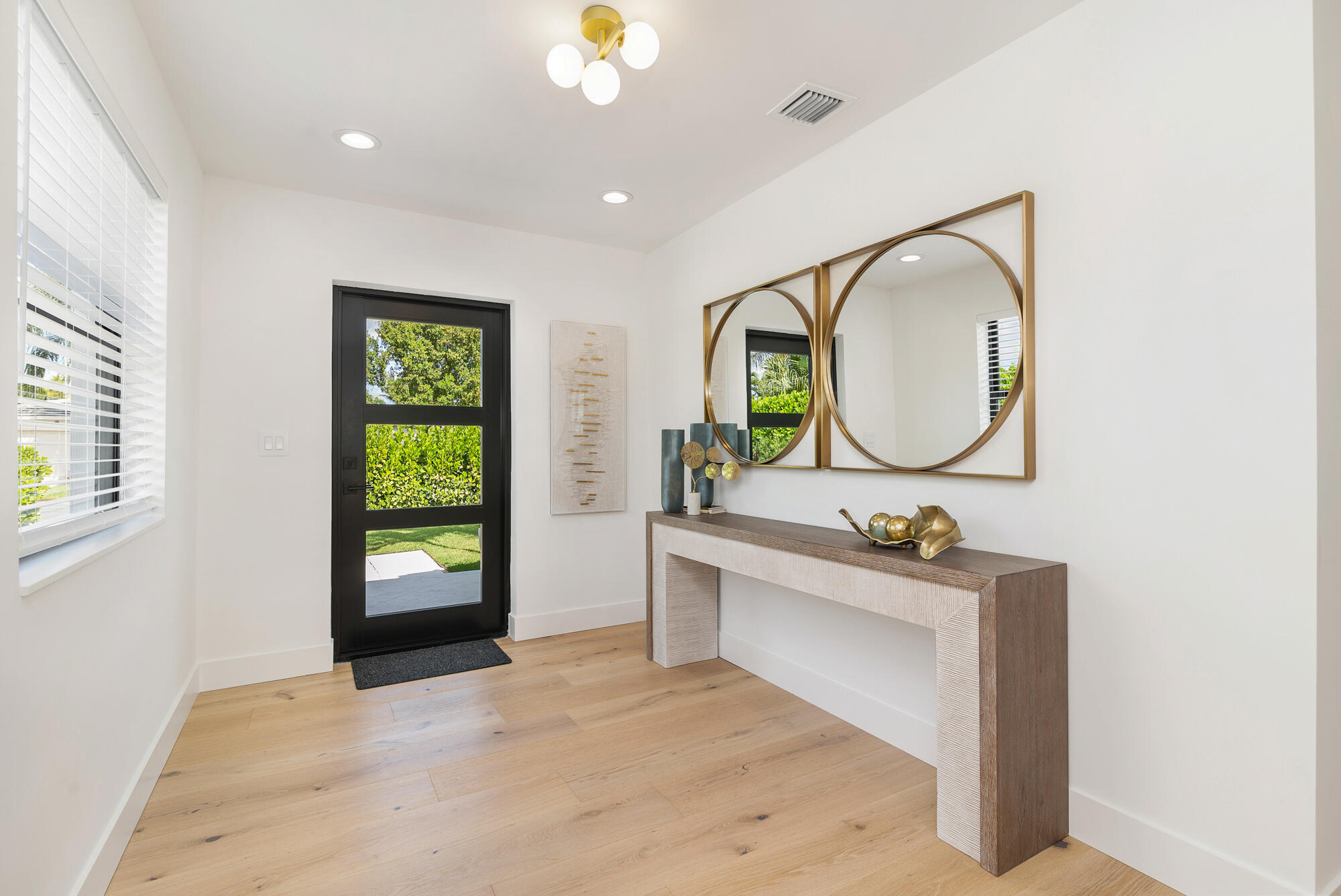 338 Alhambra Place