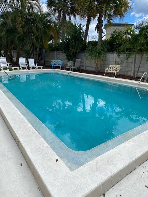 312 Southwind Drive 102