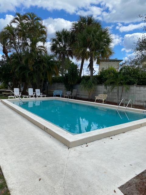 312 Southwind Drive 102