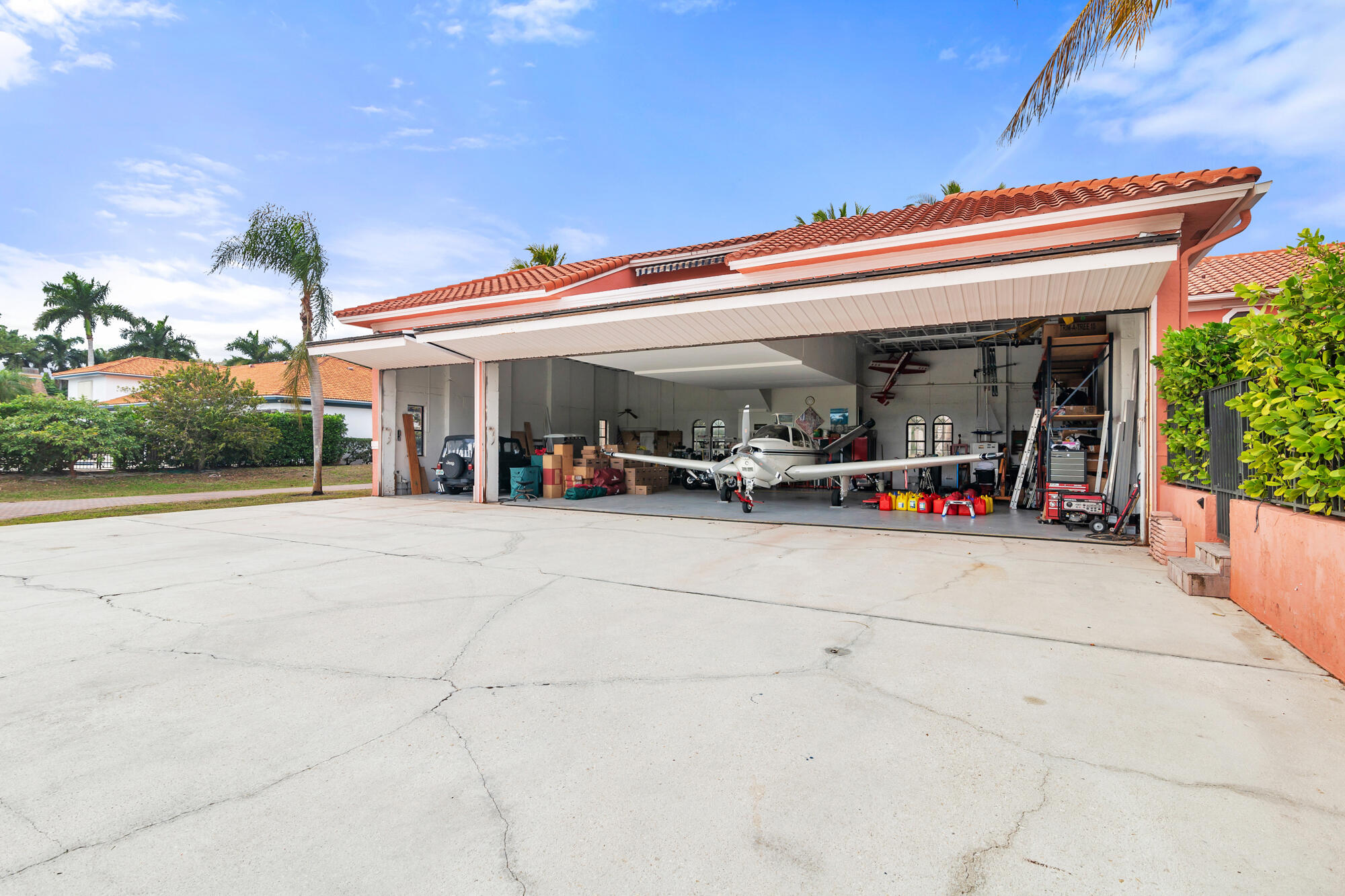 15580 Bellanca Lane
