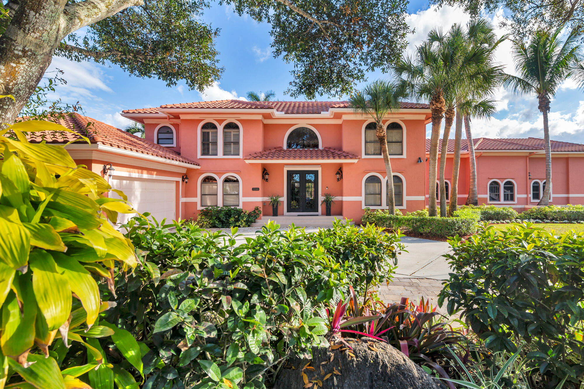 15580 Bellanca Lane
