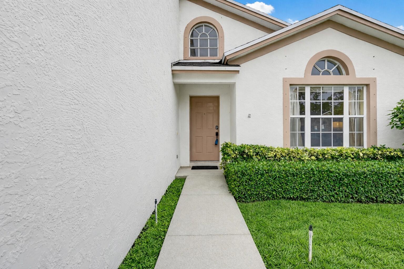 15182 Oak Chase Court