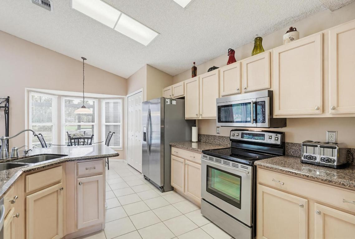 15182 Oak Chase Court