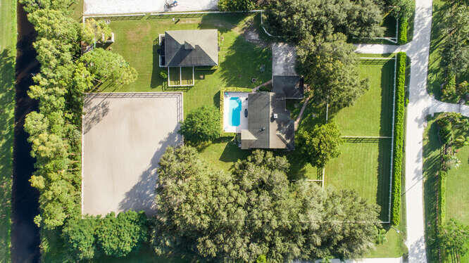 2760 Appaloosa Trail