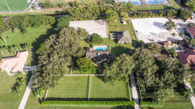 2760 Appaloosa Trail