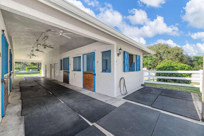 2760 Appaloosa Trail