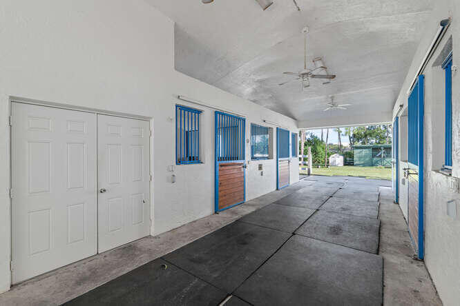 2760 Appaloosa Trail