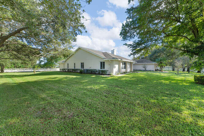 2760 Appaloosa Trail