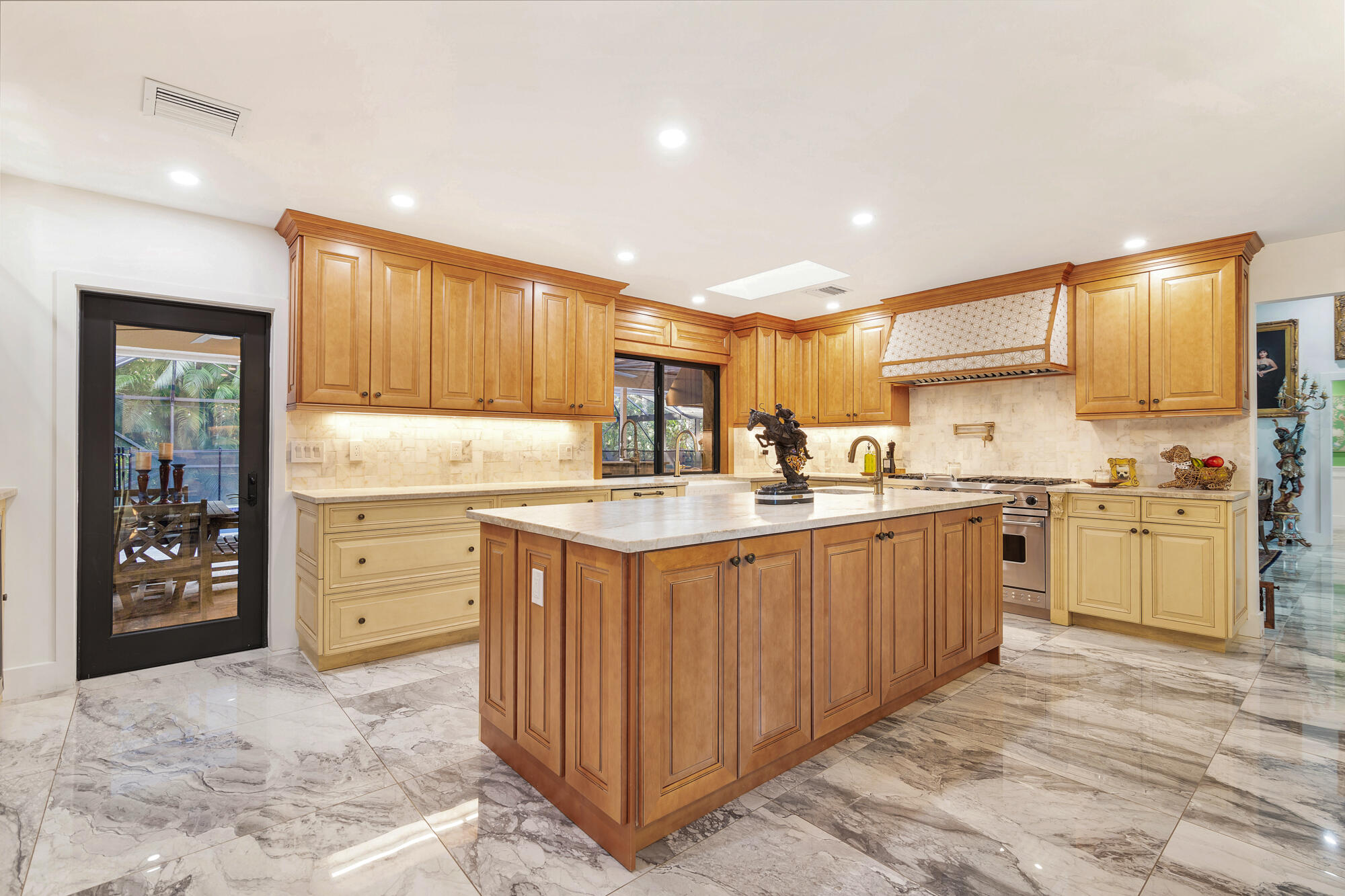 1495 Wood Dale Terrace