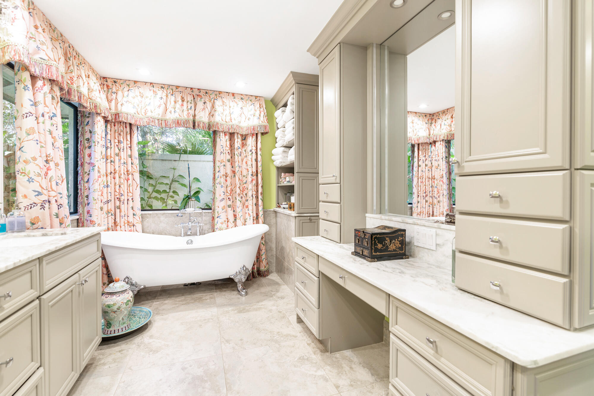 1495 Wood Dale Terrace