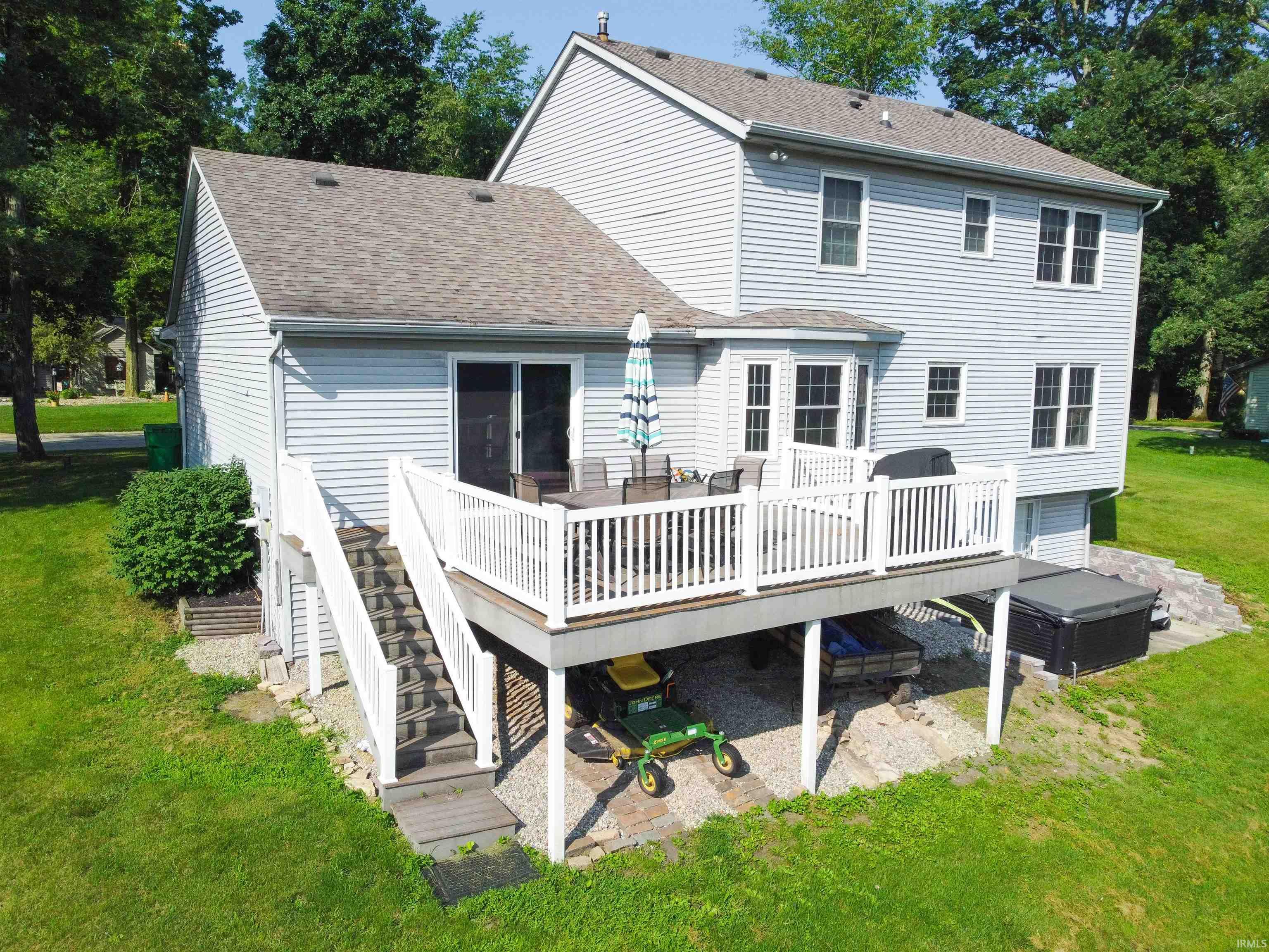 218 E Dellview Drive
