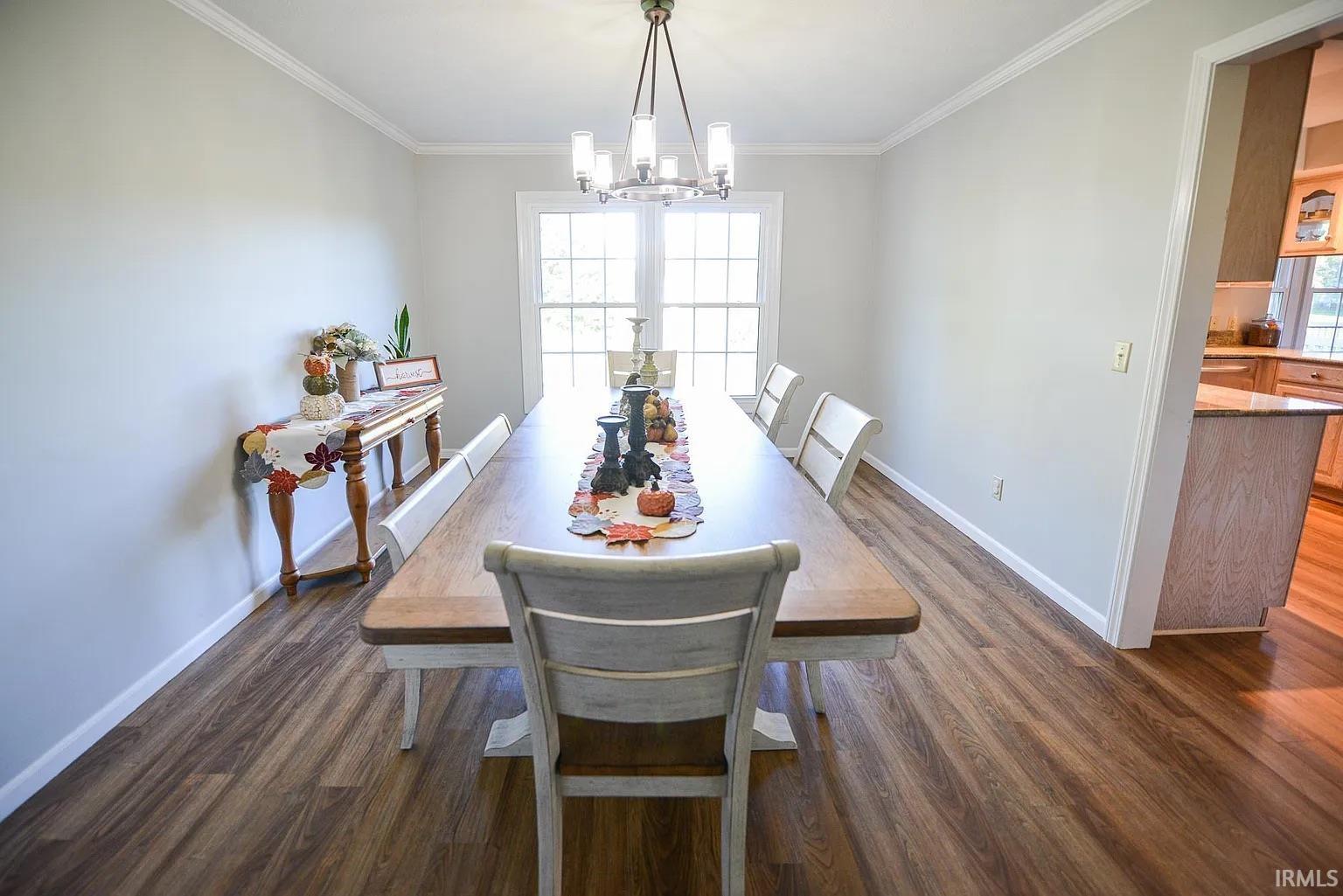 218 E Dellview Drive