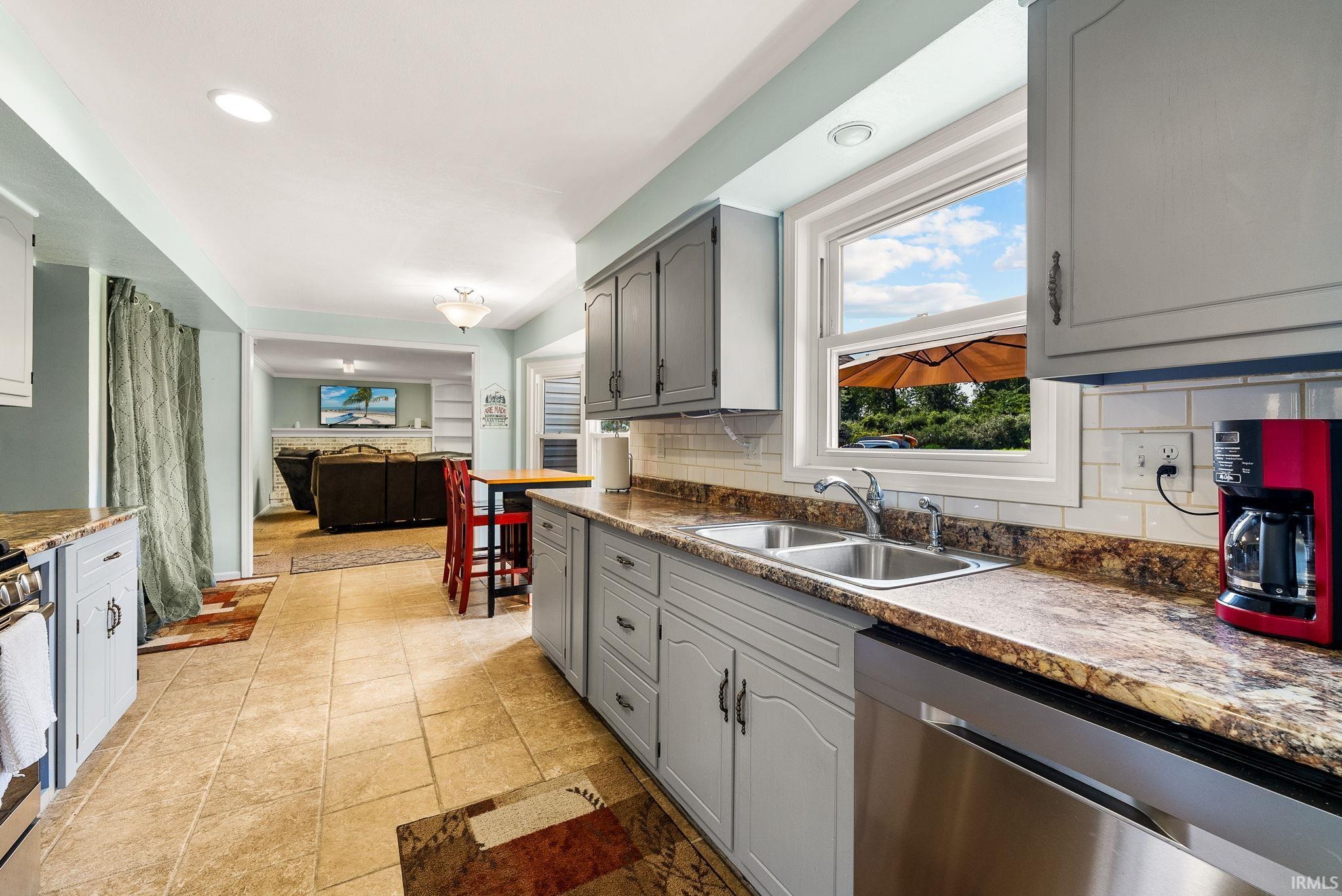 1751 Jenny Lane