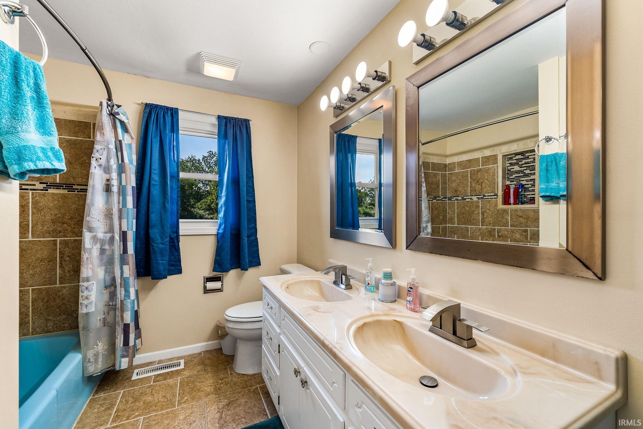 1751 Jenny Lane