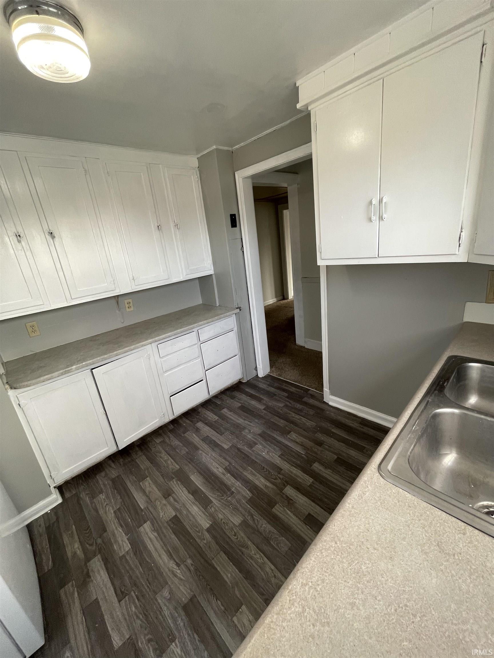 3113 Pleasant Street